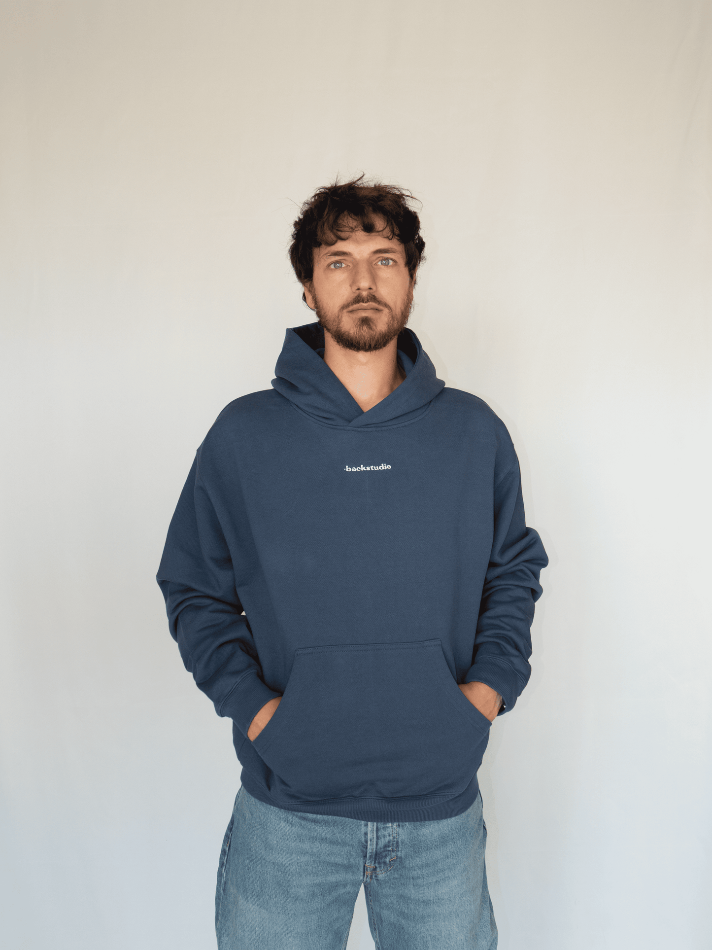 EMBROIDERED OVERSIZED HOODIE