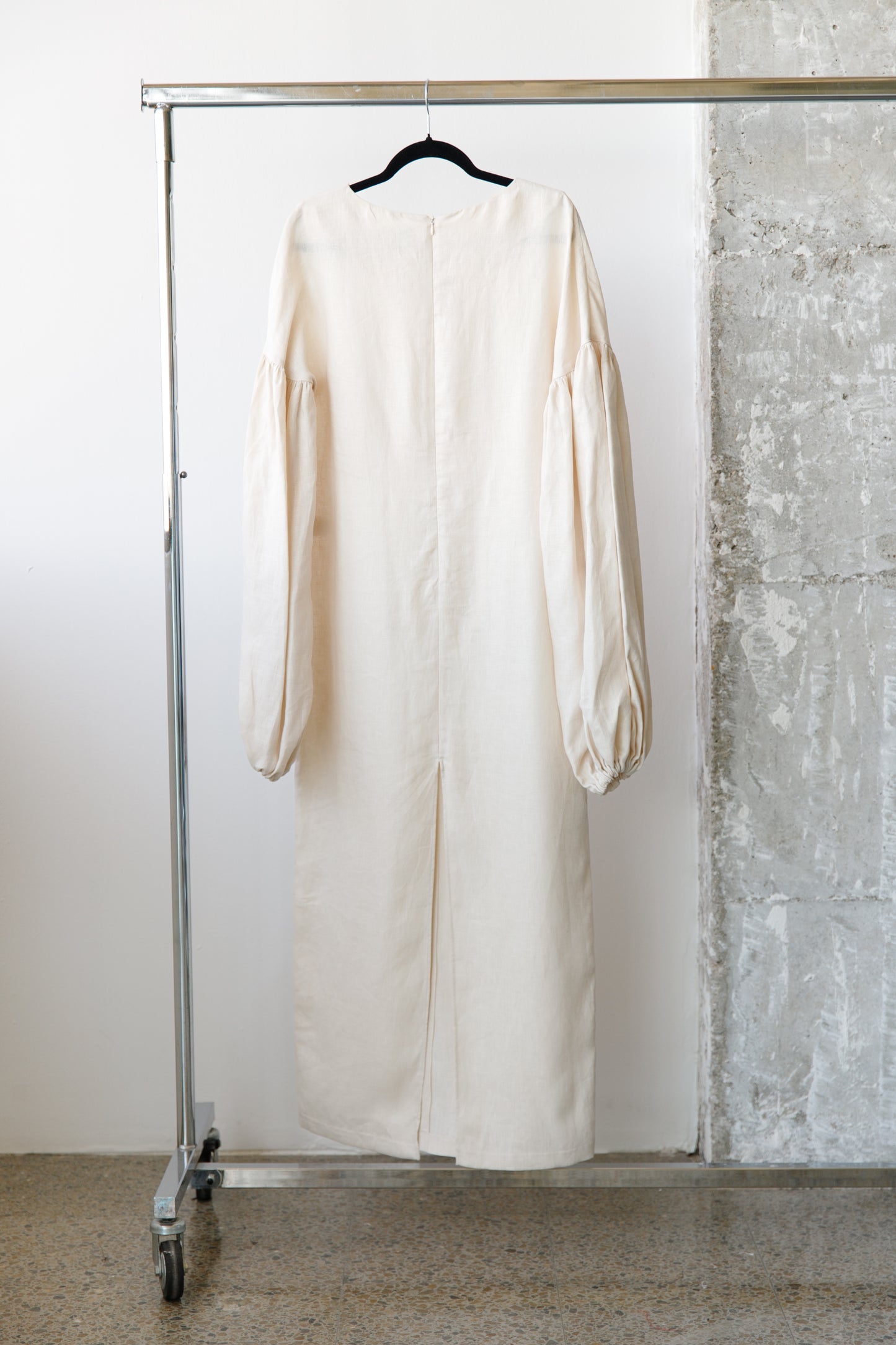VESTIDO LINO MANGA GLOBO