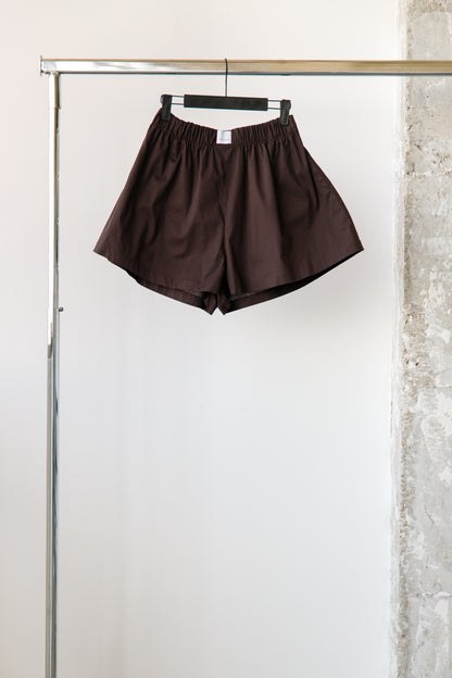 PANTALÓN  CORTO