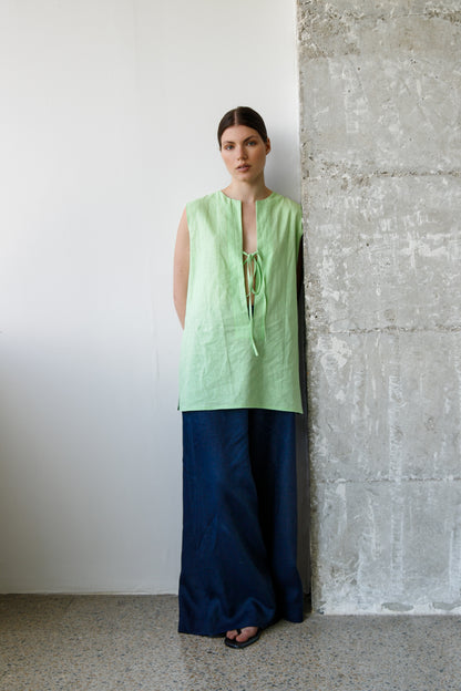 BLUSA LINO ESCOTE V