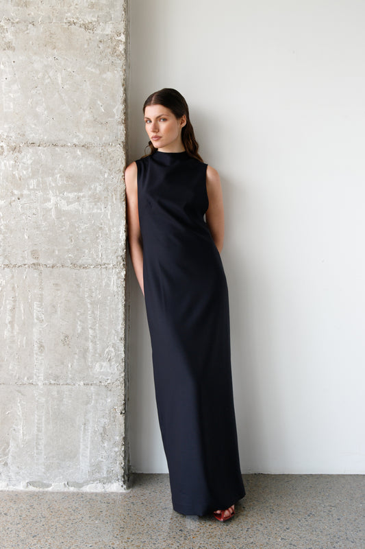 VESTIDO MAXI SISA PRONUNCIADA